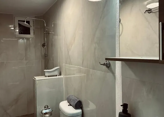 Апартаменты Nomad Life